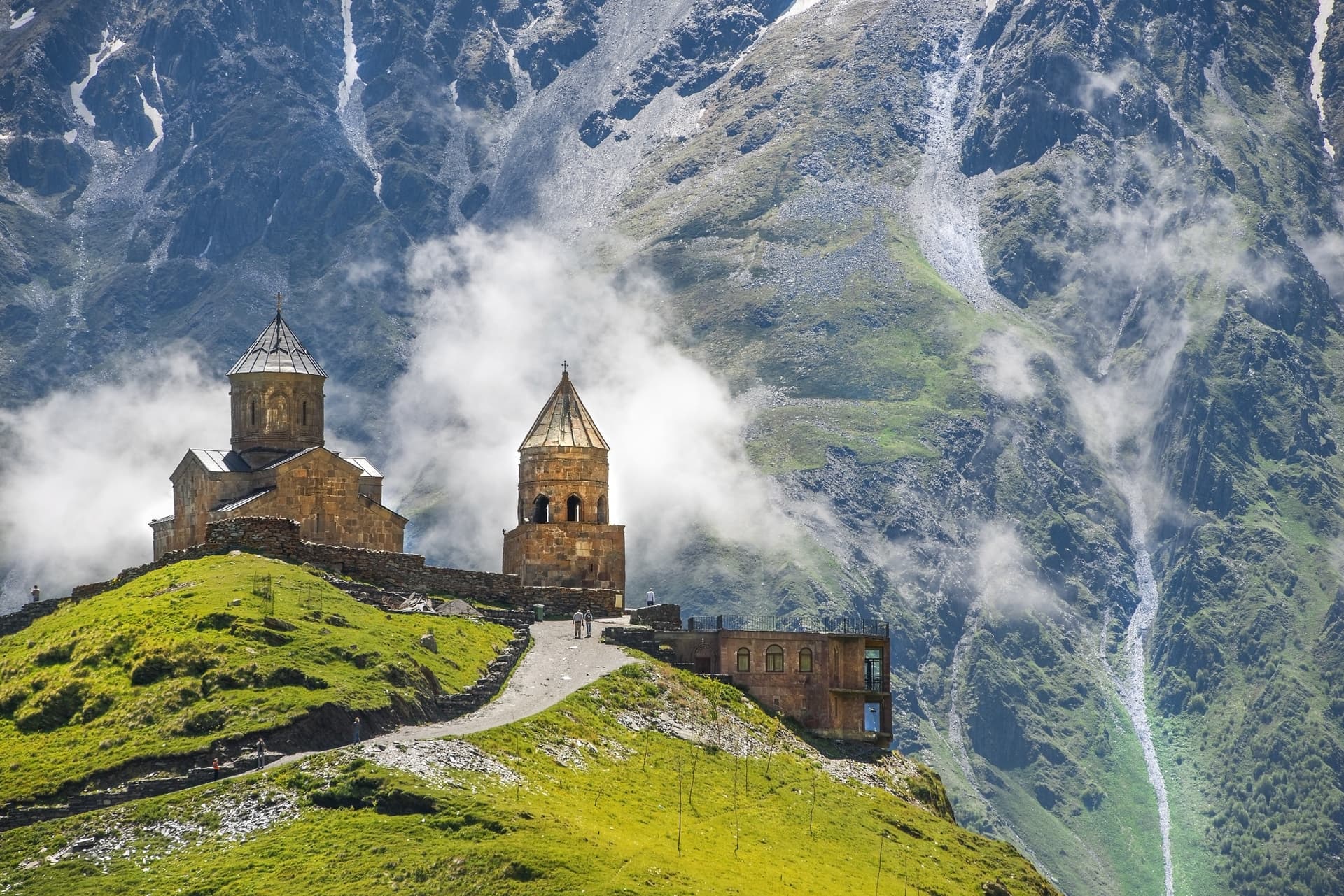 10 Reasons to Travel to Georgia